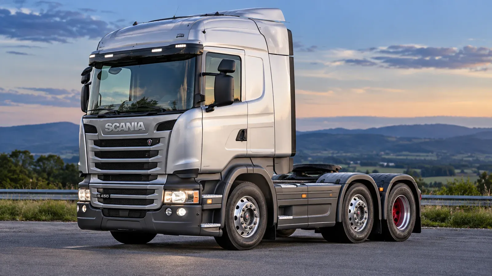 Scania R 450 prata, visto em três quartos em cenário rodoviário; imagem ilustrativa gerada por IA.